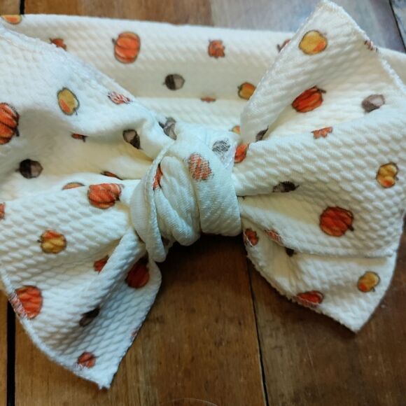 Baby girl headband fall pumpkin Thanksgiving headband bow handmade - Picture 6 of 6
